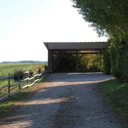 Le Domaine D'herveloy